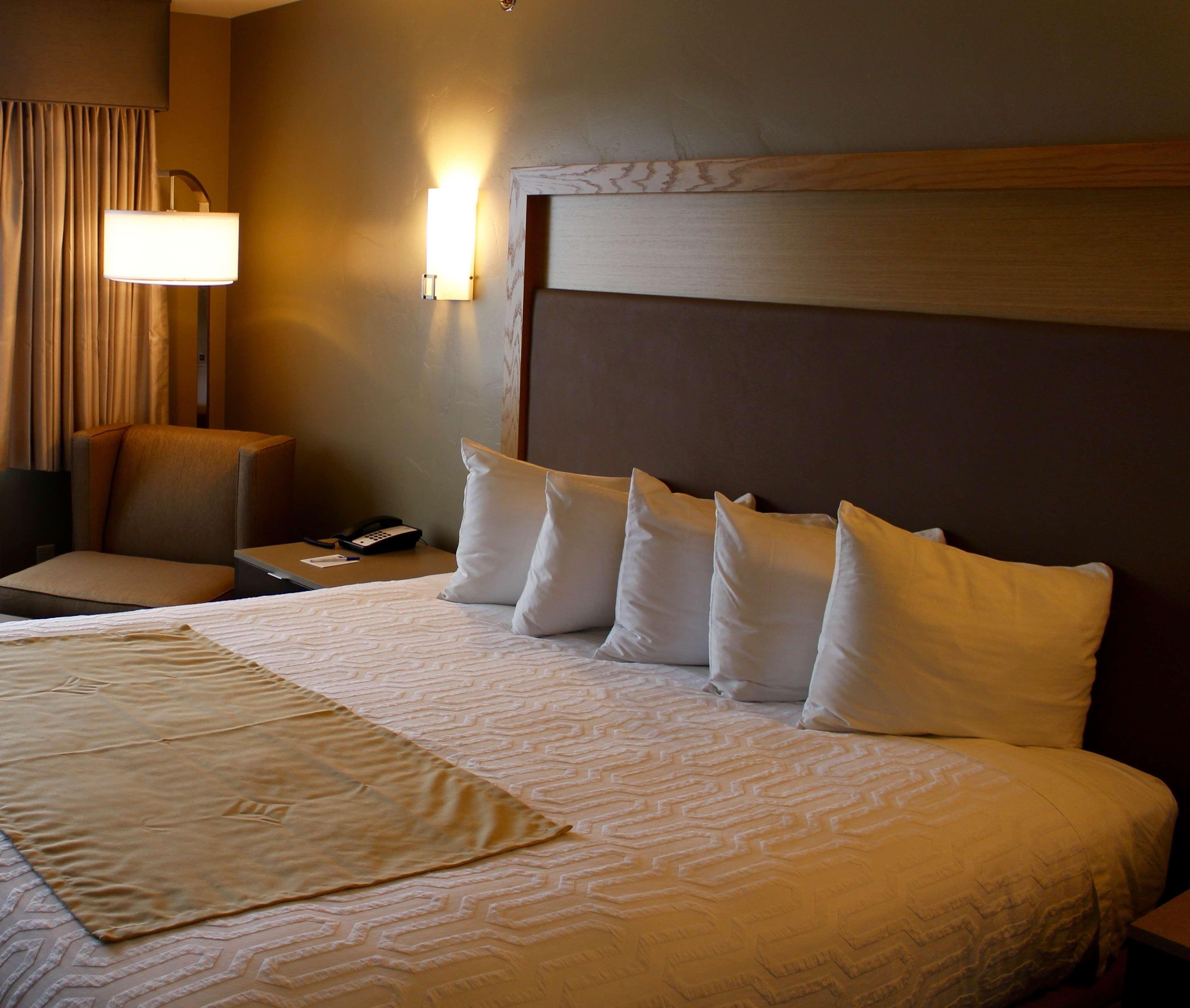 Hotel Western Landmark 3*