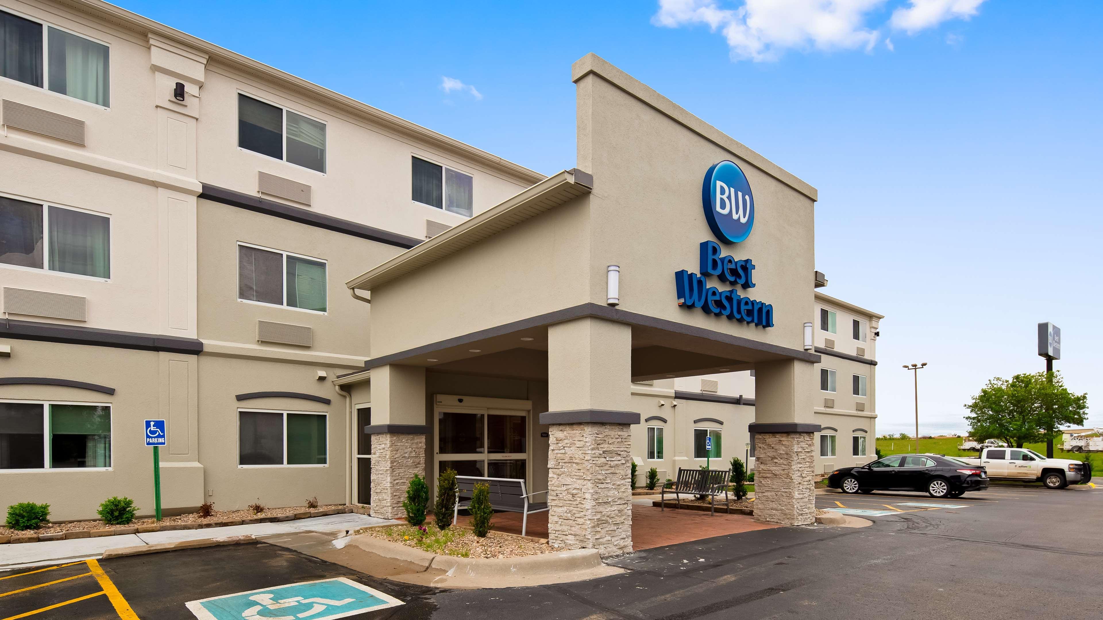 Western Landmark 3* Ballard