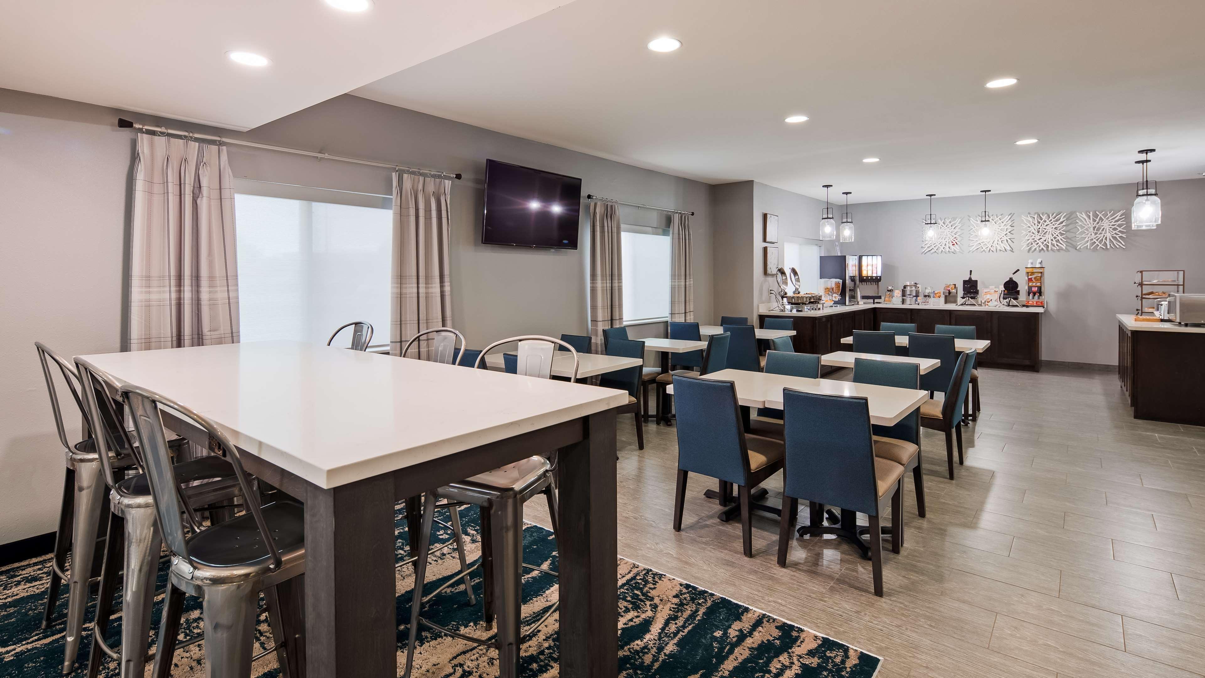 Hotel Western Landmark 3*