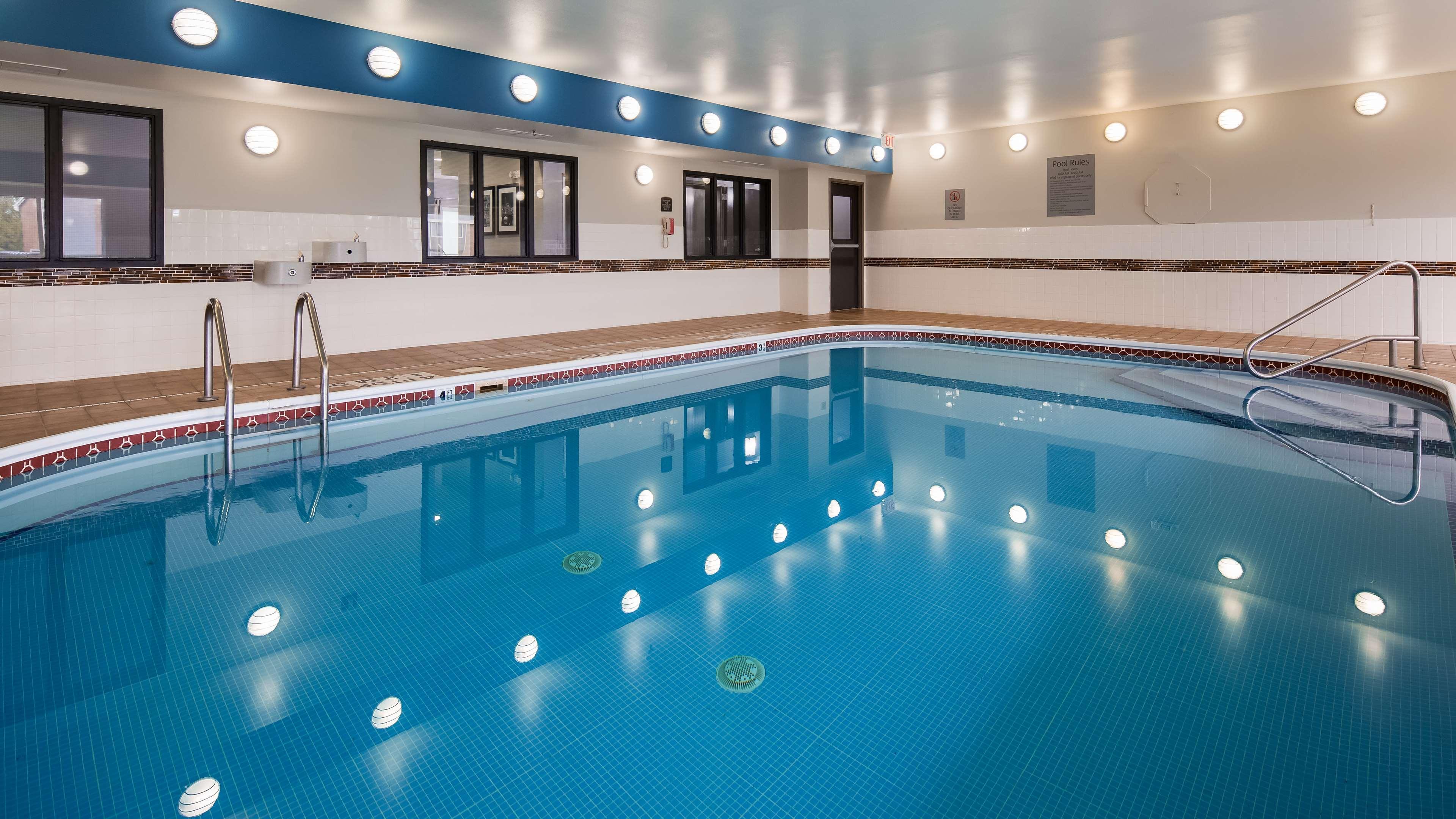 Western Landmark 3* Ballard