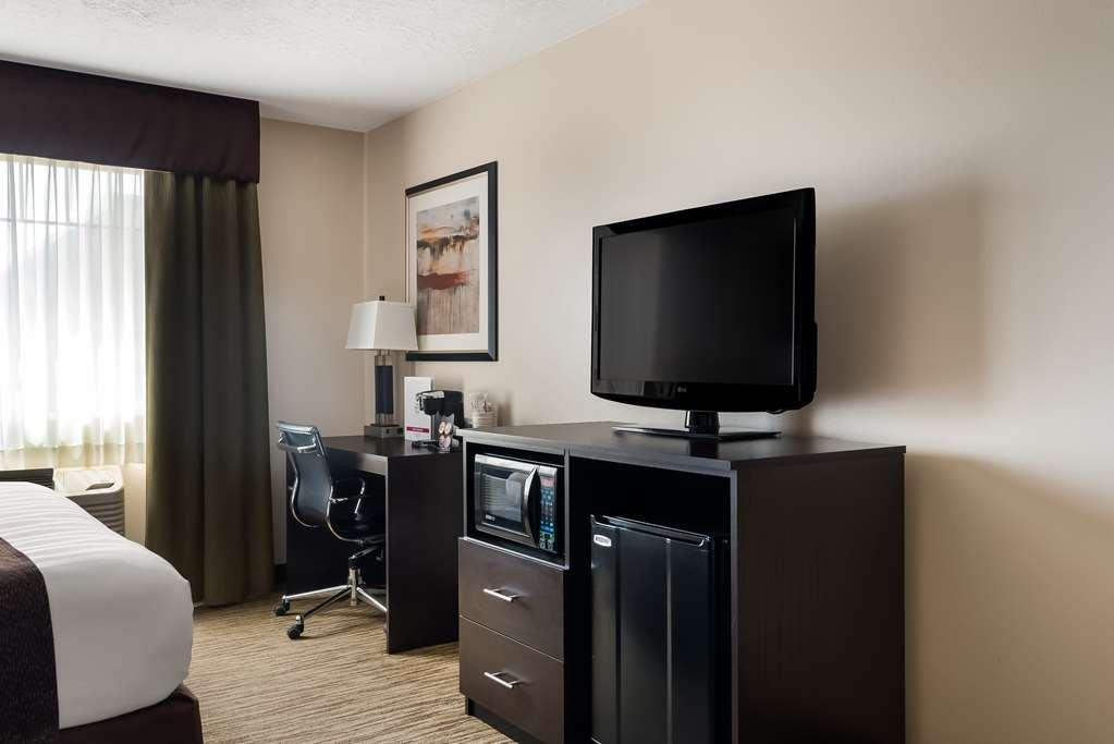 Western Landmark Hotel 3*