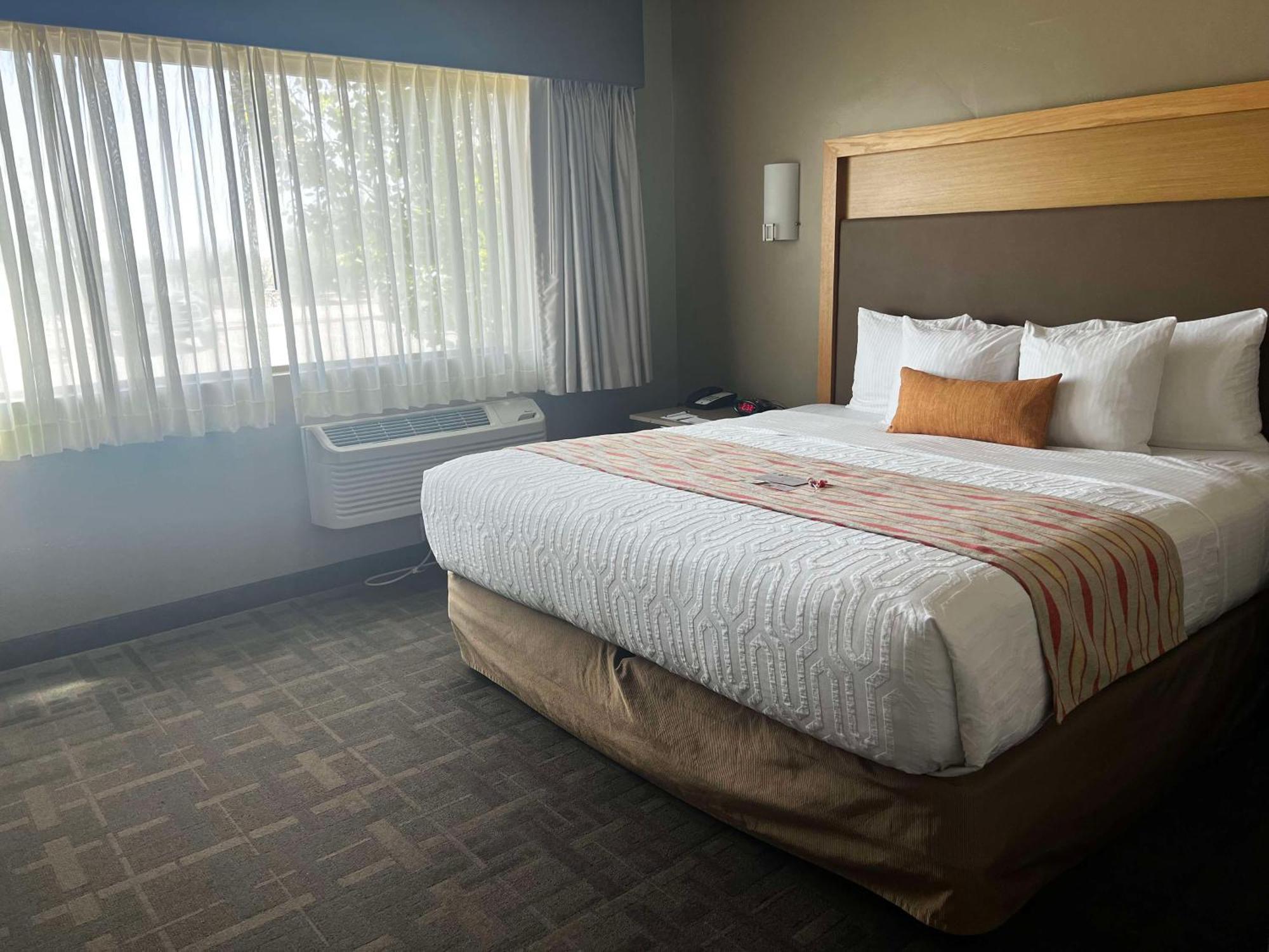 Hotel Western Landmark